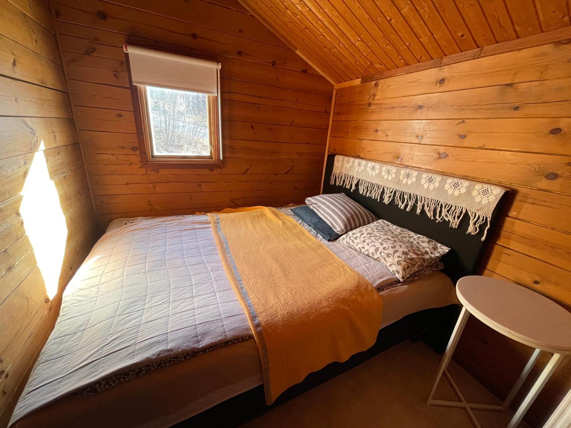 Three Rooms Stuga I Stugby Near National Park Undenäs Dış mekan fotoğraf
